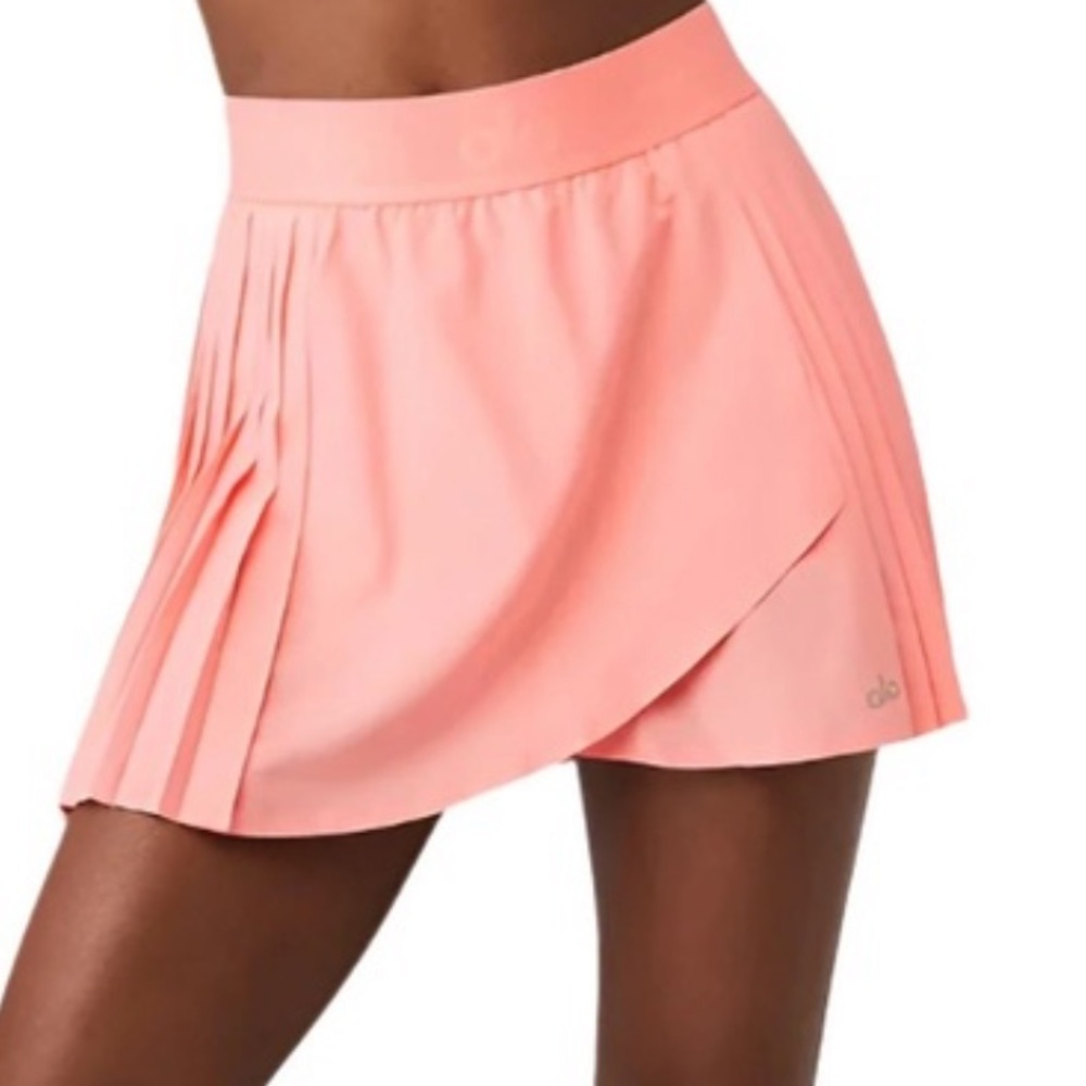ALO Yoga Women's Pink Pleated Mini Skirt
